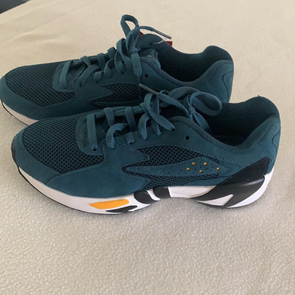 Fila men shoe